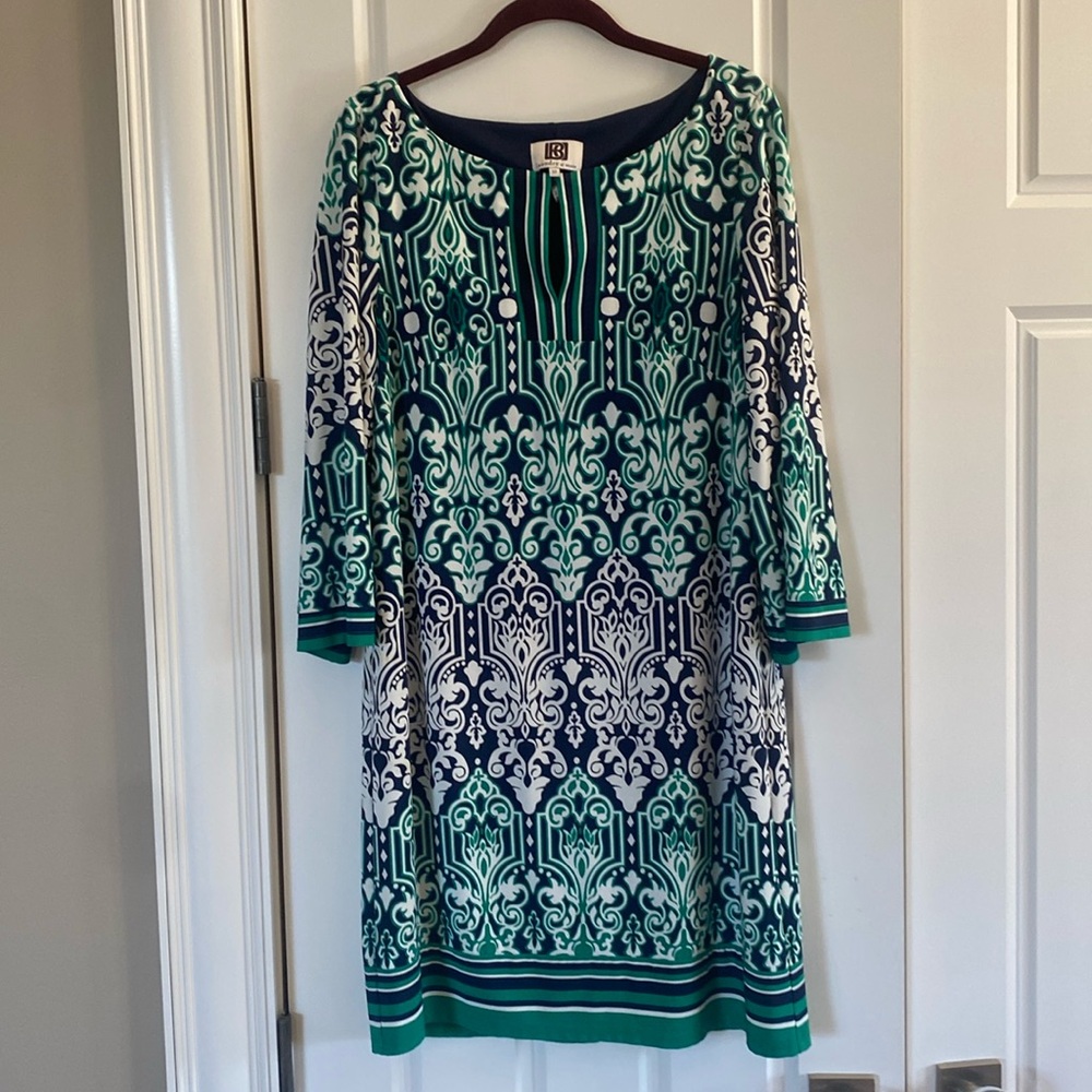 laundry by Design dress. Size 12. 3/4 sleeve shirt dress.